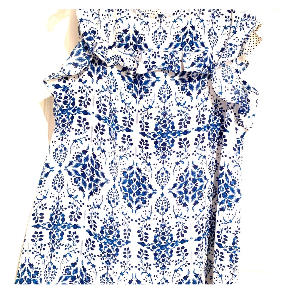 Worthington cap shoulder ruffle blouse